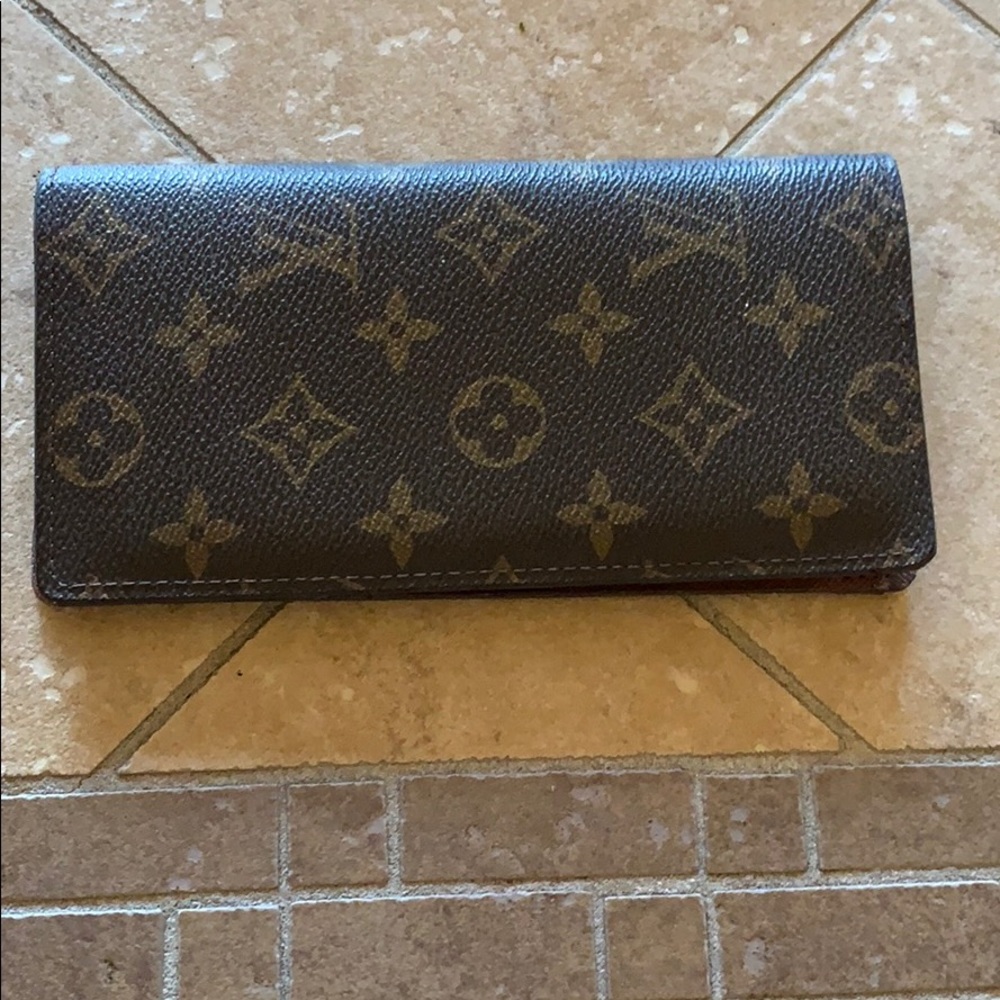 Louis Vuitton wallet